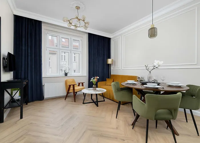 Апартаменты Elegant With A Work Space Close To The Center By Renters Катовице